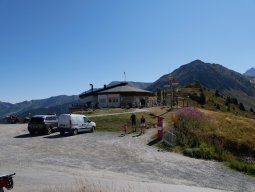 p1000593