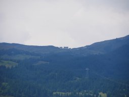 p1000897