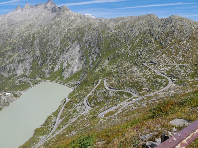 Von Fiesch zum Grimselpass und Oberaarsee